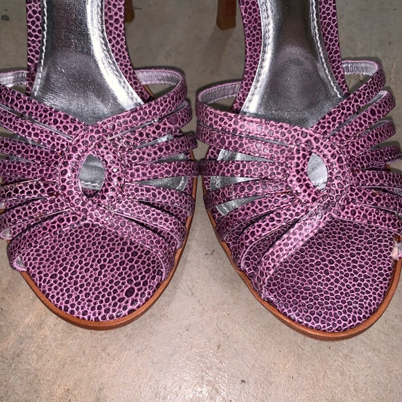 Glam Rose heel by Carlos Santana - Picture 6 of 7